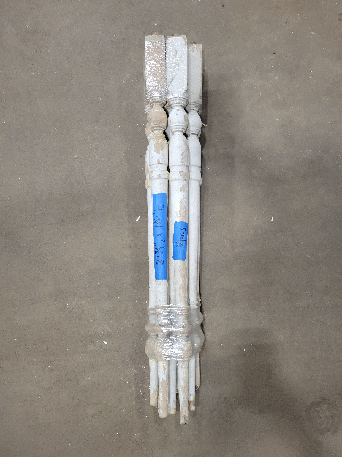 Lot of 8 Vintage Turned Wood Stair Balusters – Painted White