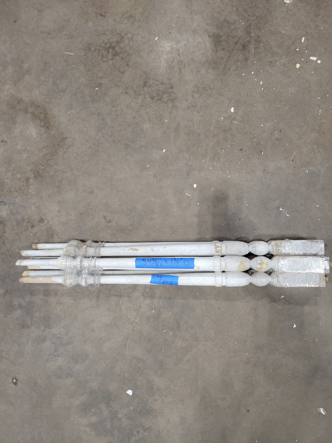 Lot of 7 Vintage White Painted Turned Wood Balusters
