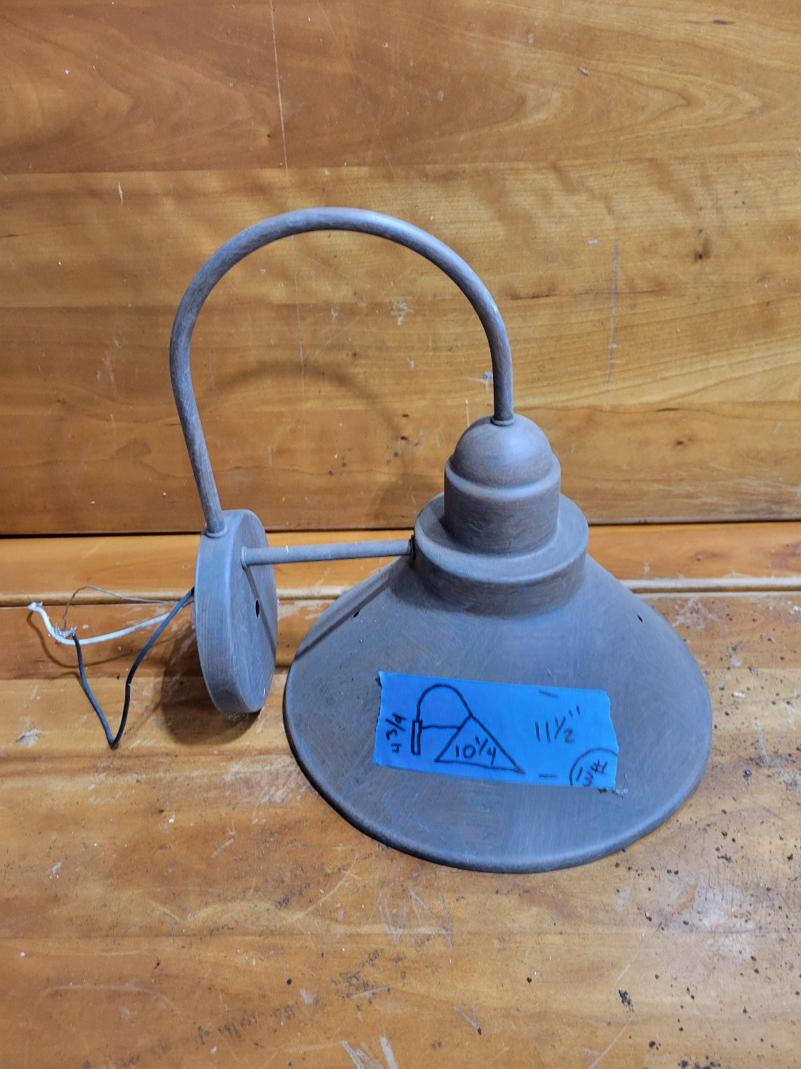 Vintage Industrial Gooseneck Wall Mount Light Fixture