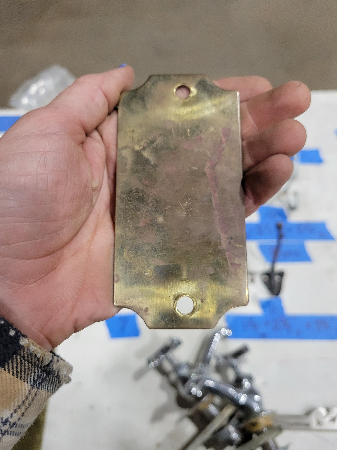Vintage Brass Mounting Plate – 4 3/8" x 2 1/8" Decorative Backplate
