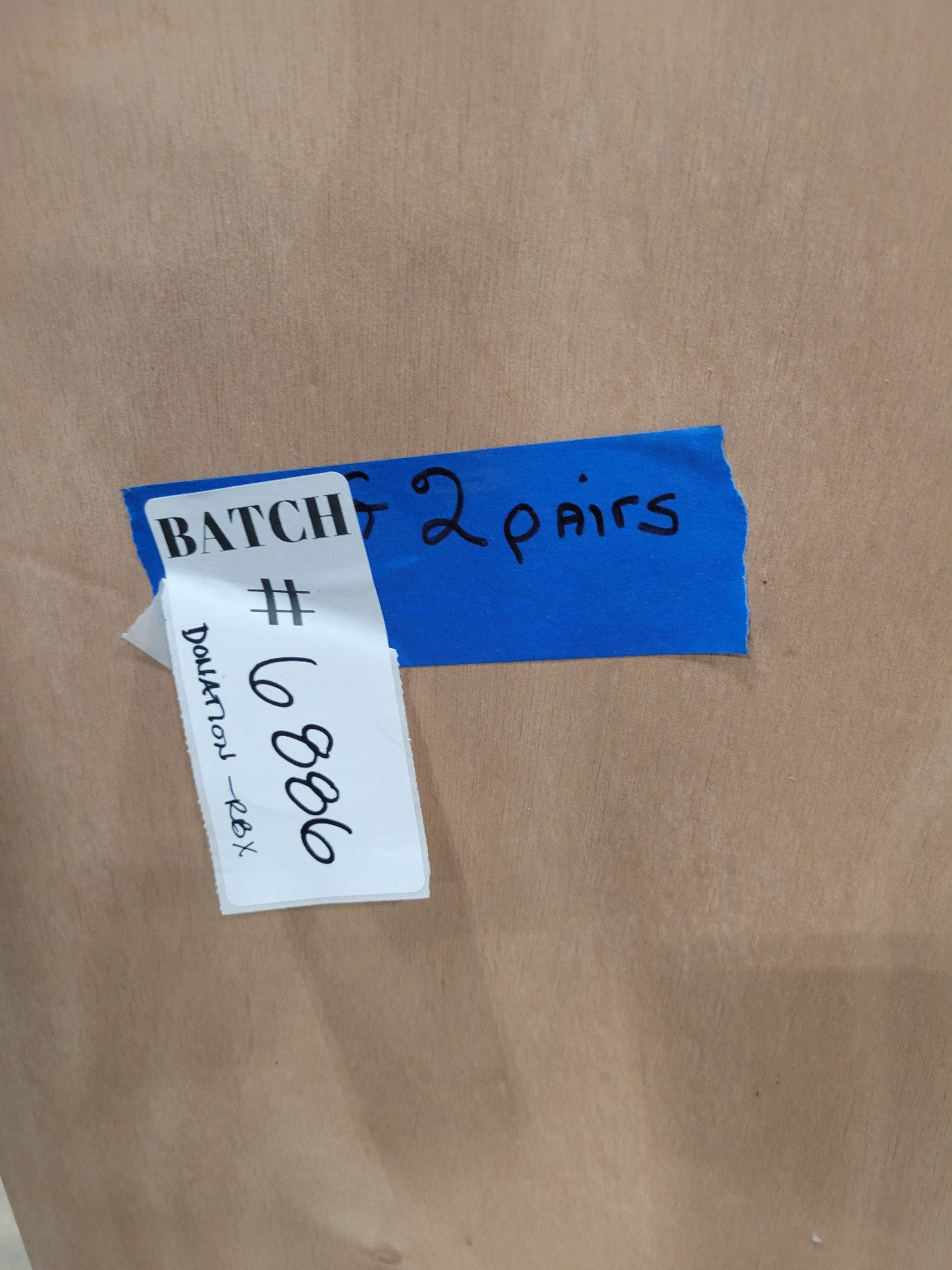 Pair of Masonite Lauan Bi-Fold Closet Doors - 2/3 x 6/0 Size