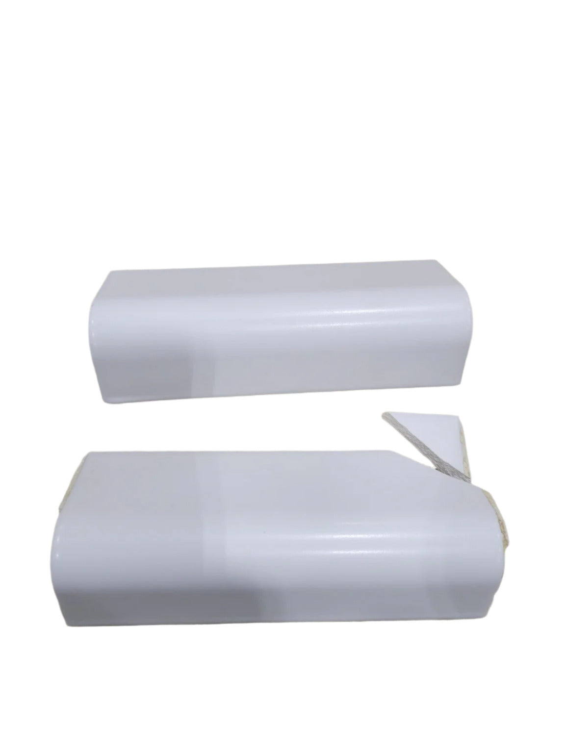 White Ceramic Bullnose Tile Trim - 1½" x 6⅛" - Lot of 2 Pieces (1 Damaged)
