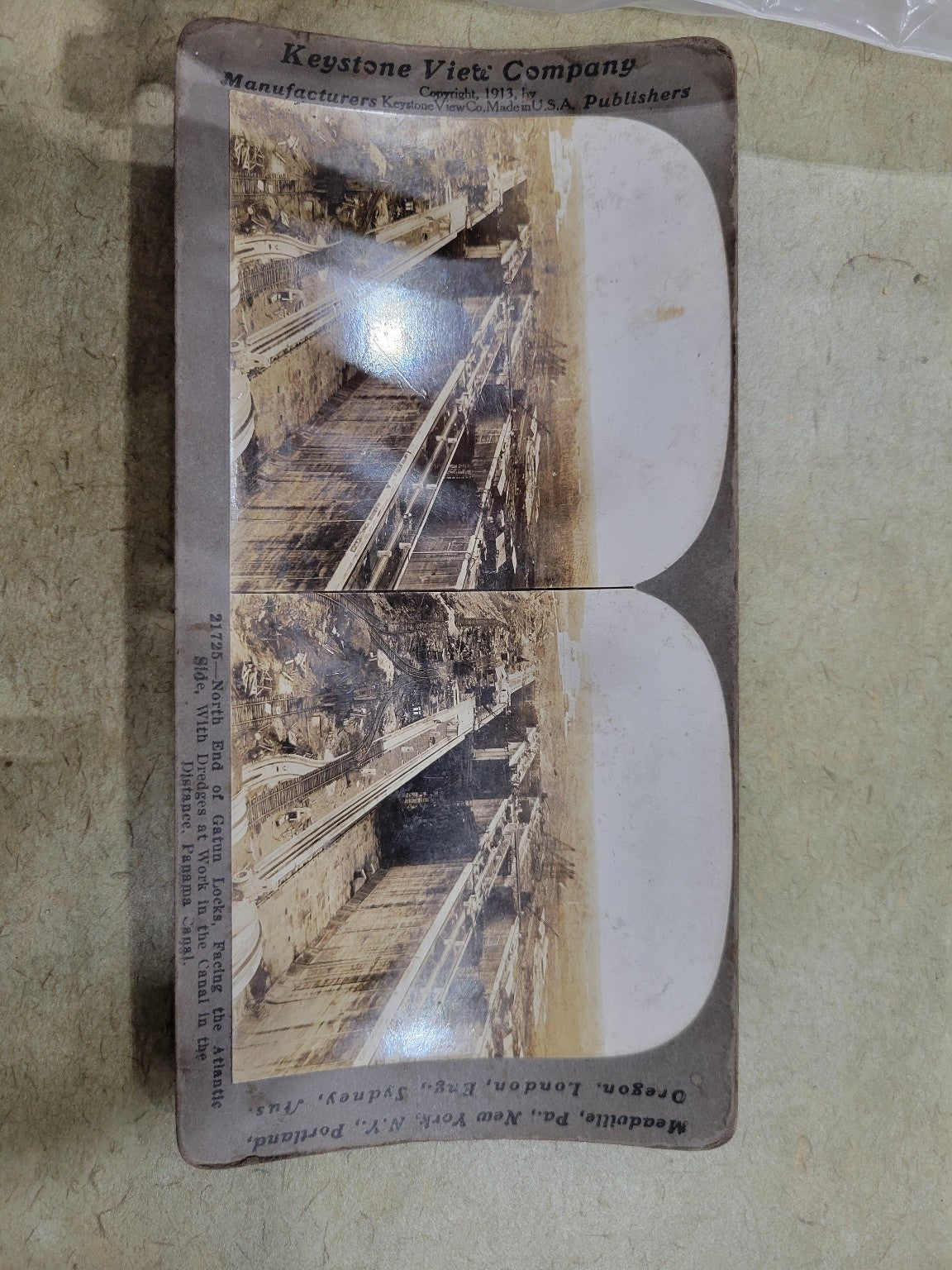 Antique Keystone View Company Stereoscope Viewer with Card Set