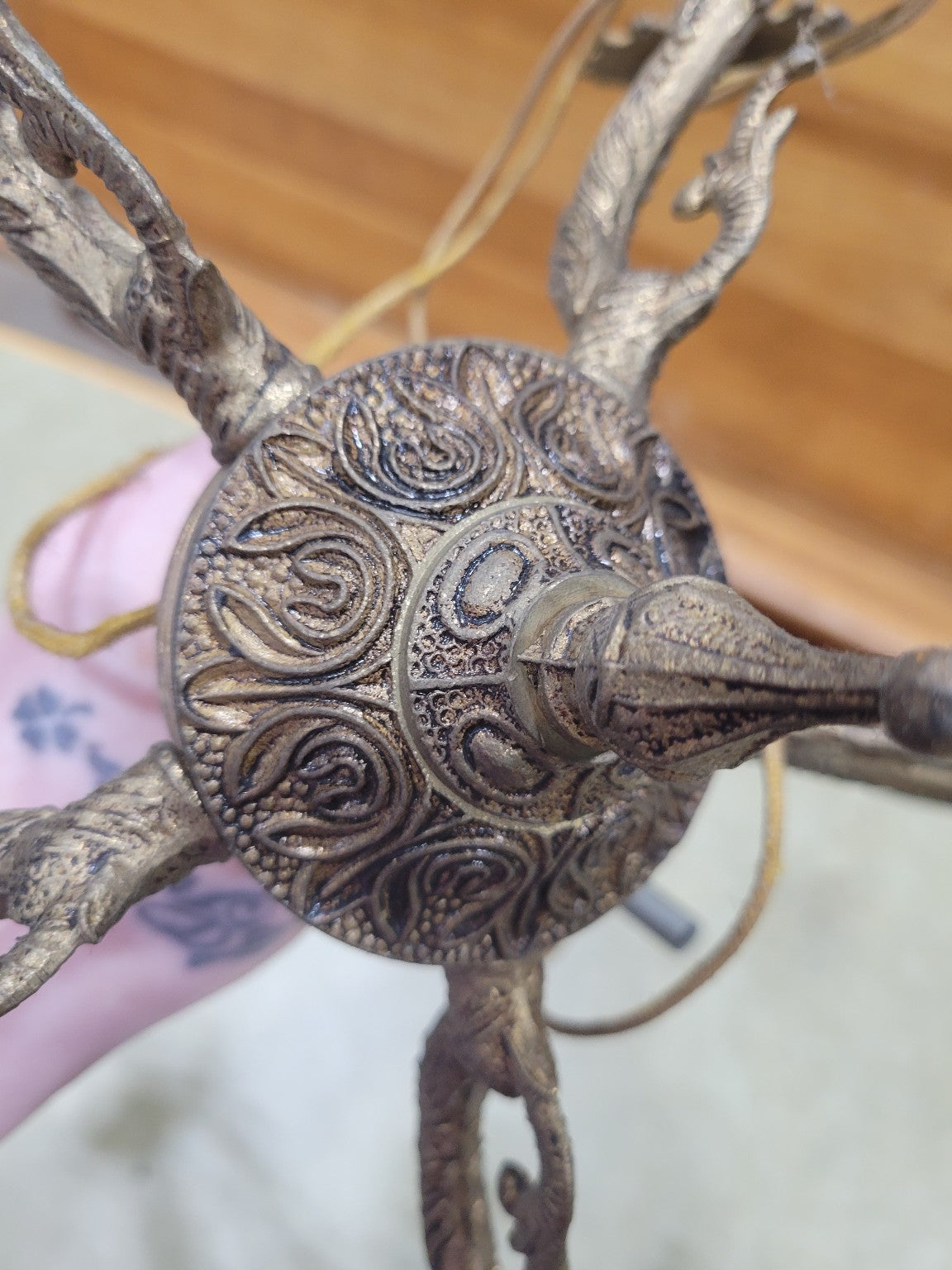 Antique Cast Brass 5-Arm Chandelier – 17 ½ Diameter x 15 ¾ H + Chain (AS IS)