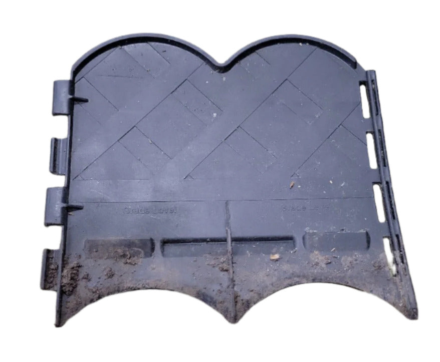 Plastic Garden Edging Bricks – Decorative Black Interlocking Pieces (Lot of 52)
