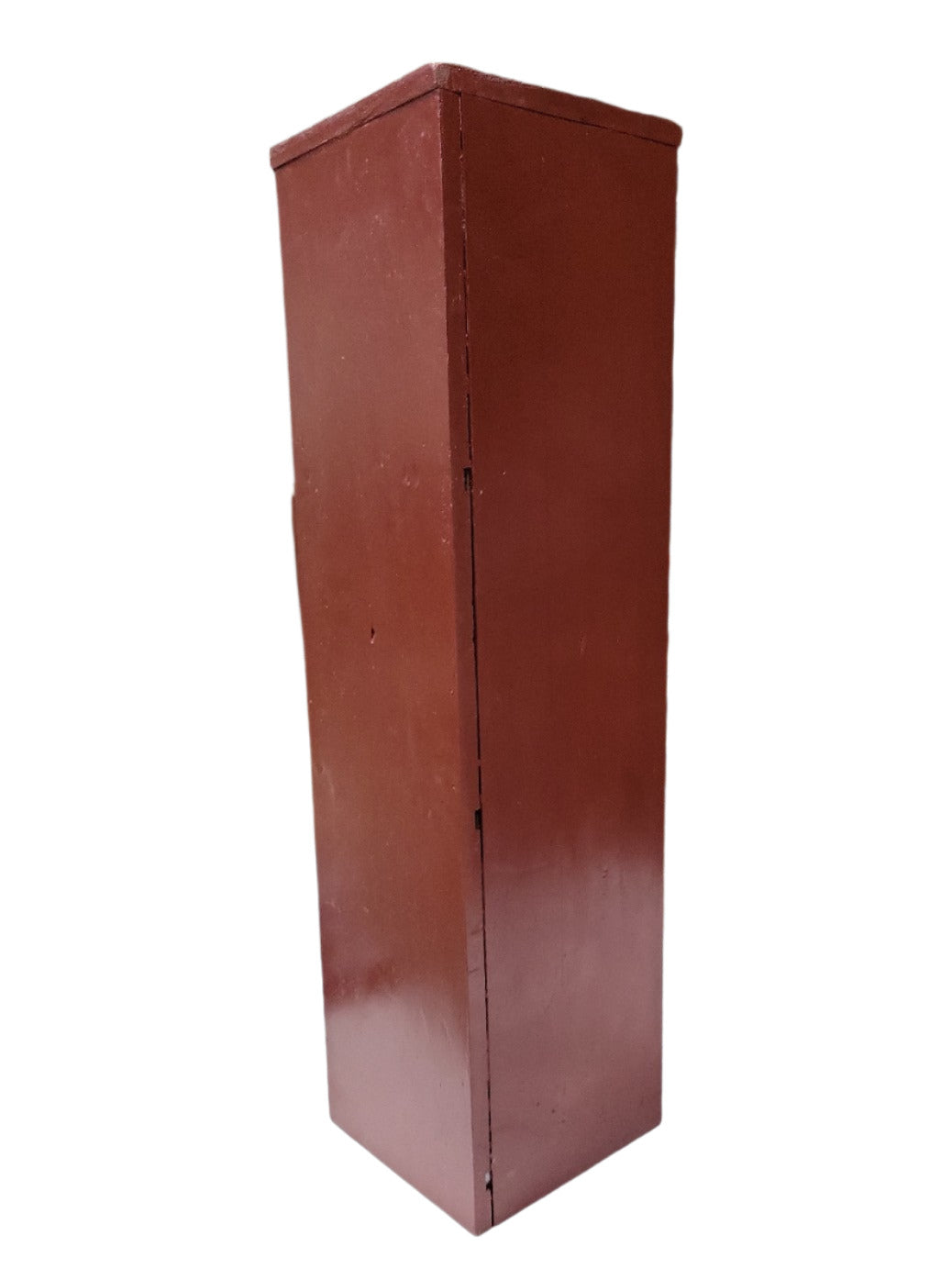 Tall Painted Corner Shelf – 3-Tier Rustic Red Display Unit