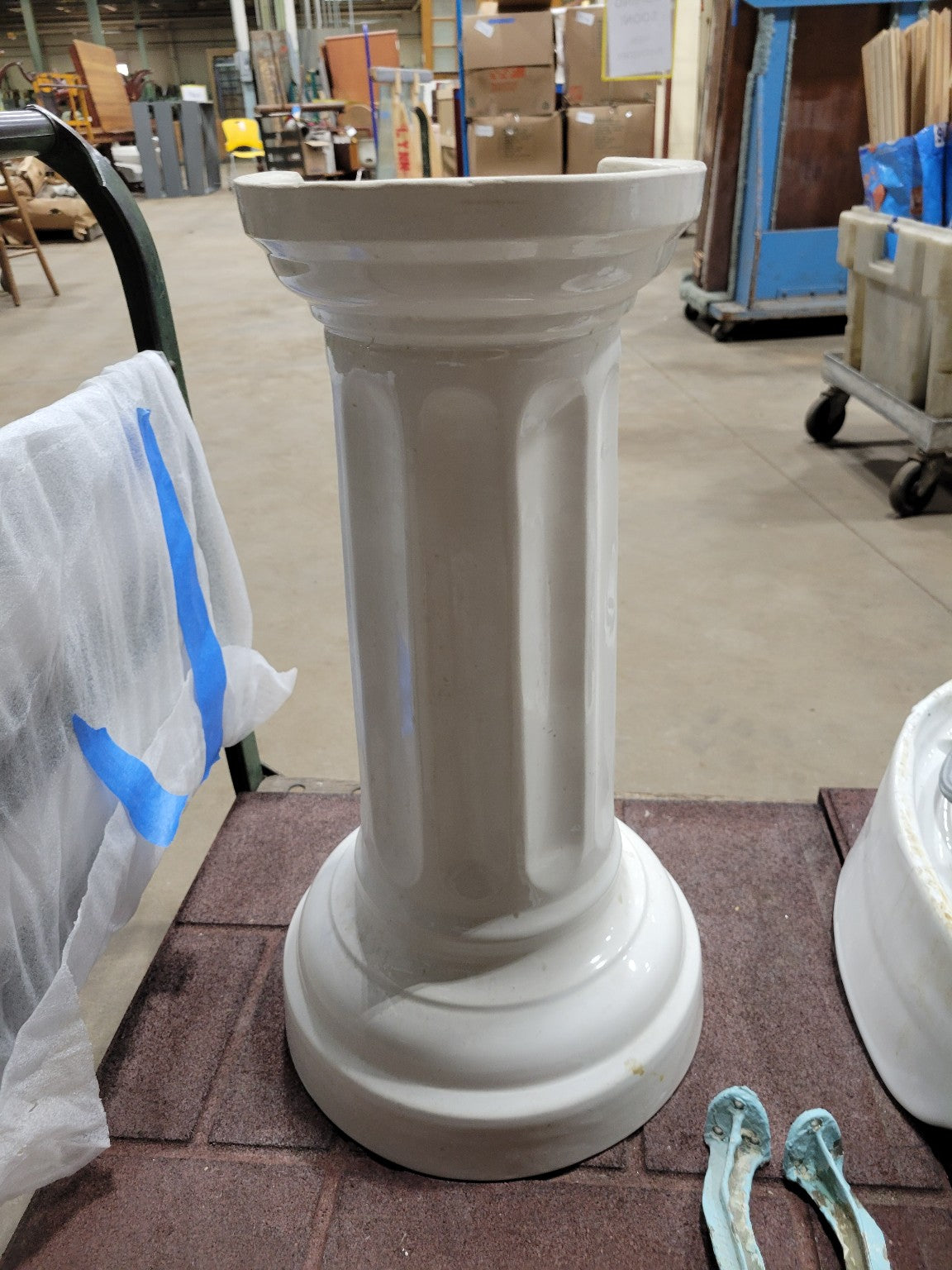 Vintage Pedestal Sink with Faucet – Damaged Porcelain (AS IS)