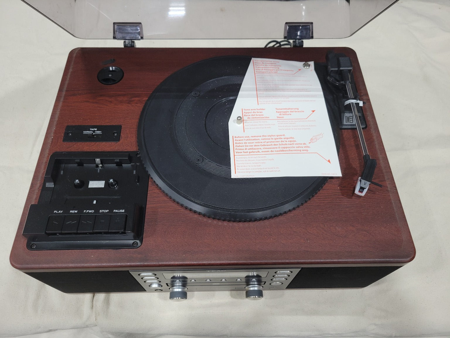 TEAC LP-R500 All-in-One Record Player + CD Recorder + Cassette Unit