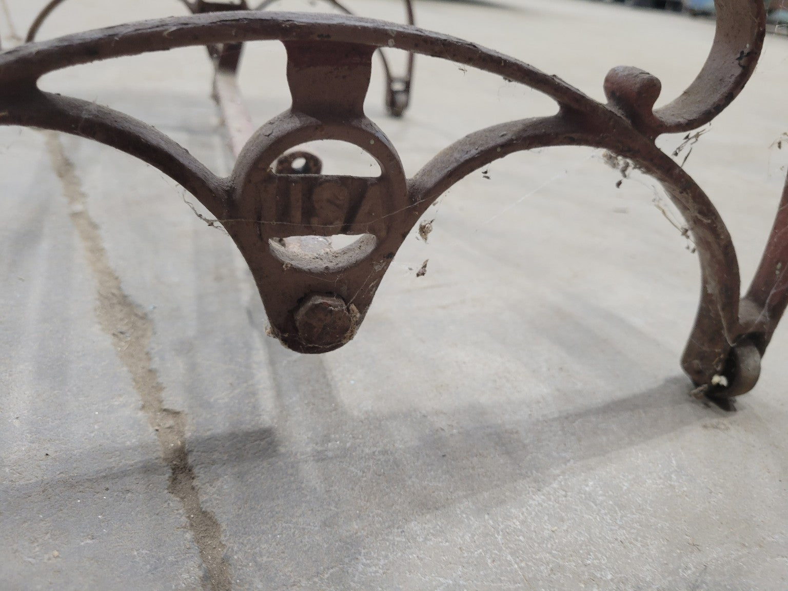 Antique Cast Iron Treadle Sewing Machine Table Base