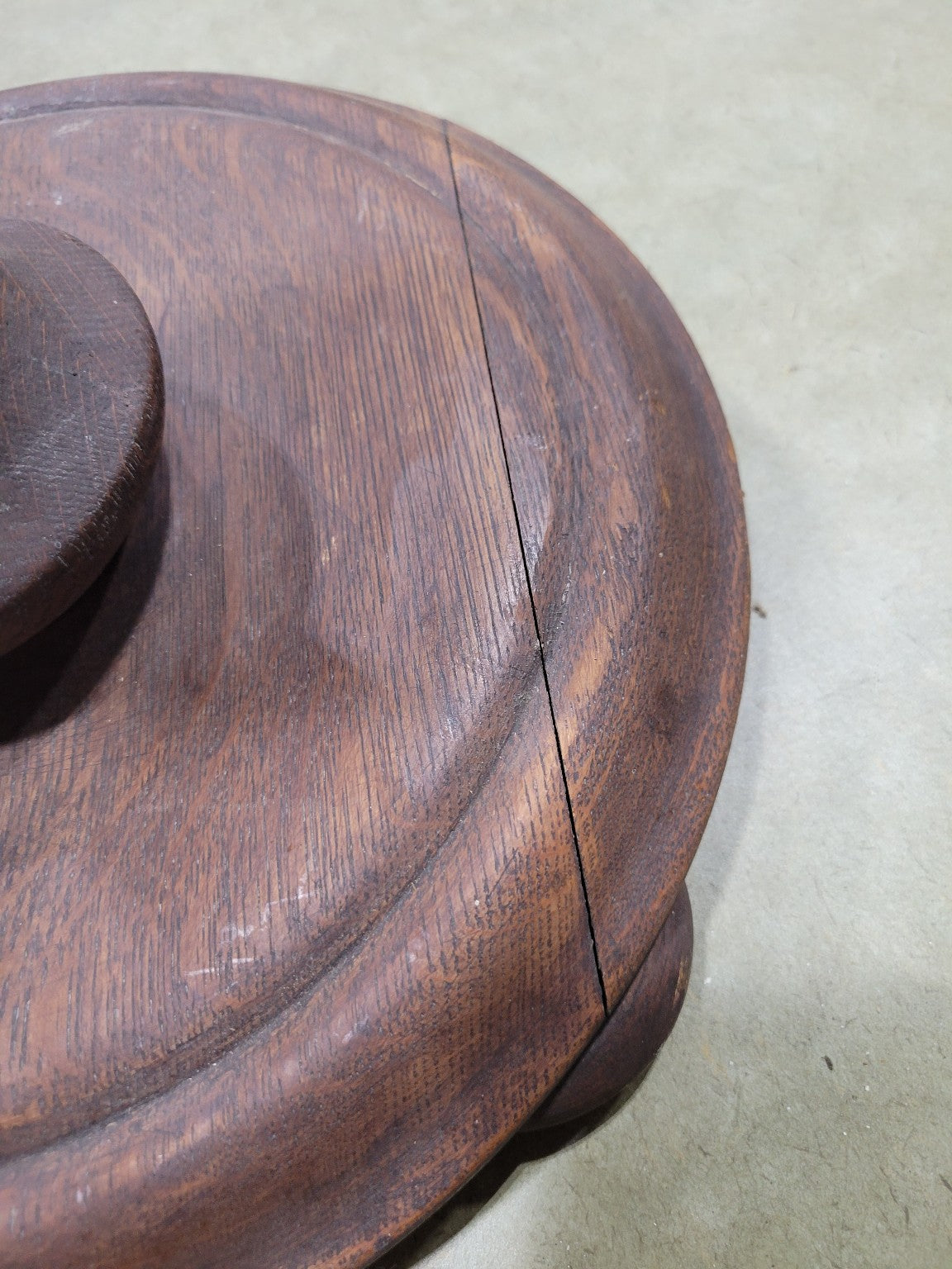 Antique Turned Wood Pedestal Table Base – 17 ⅝" Tall