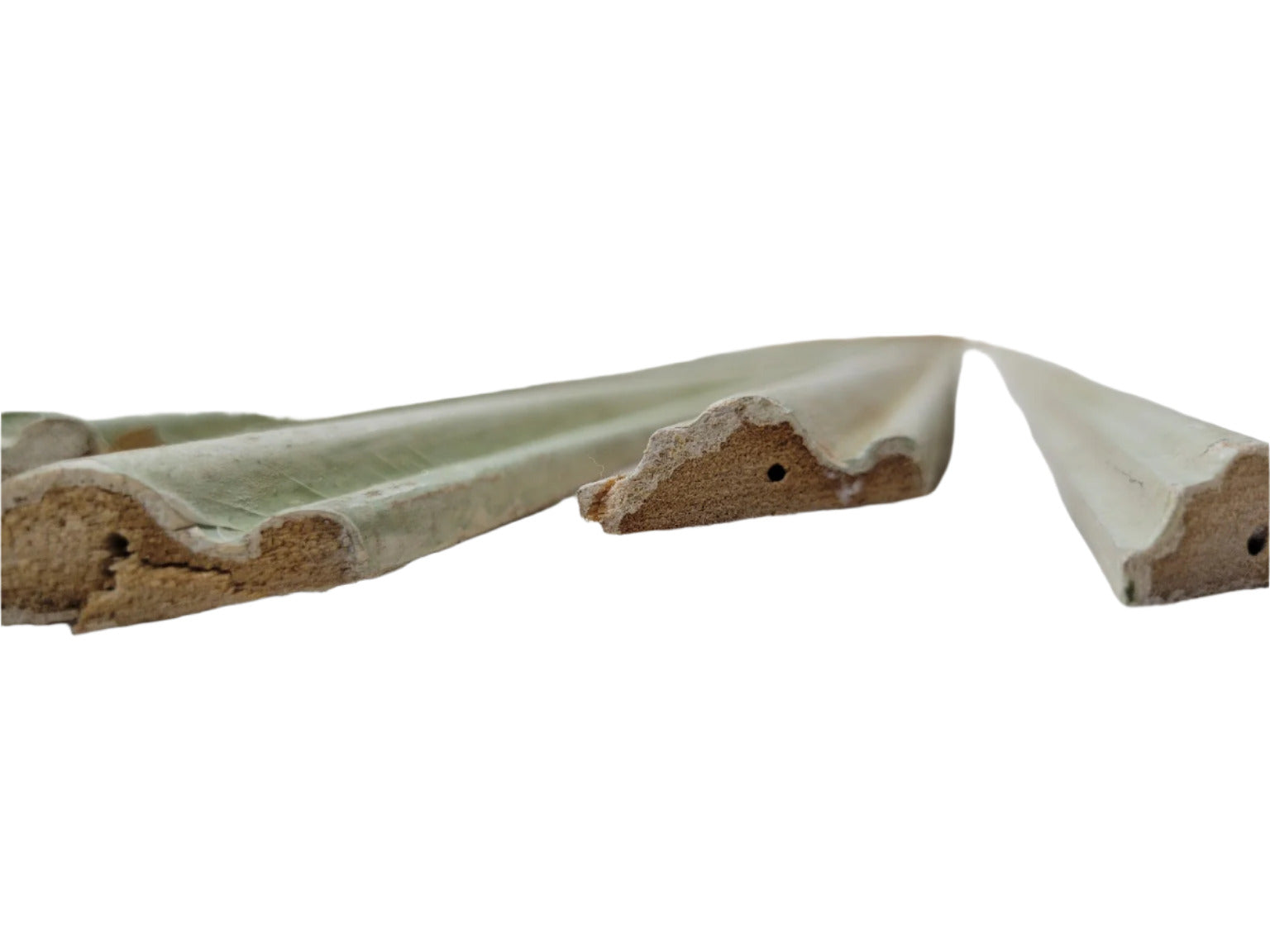 Batch of Salvaged Painted Wood Mouldings – Assorted Sizes
