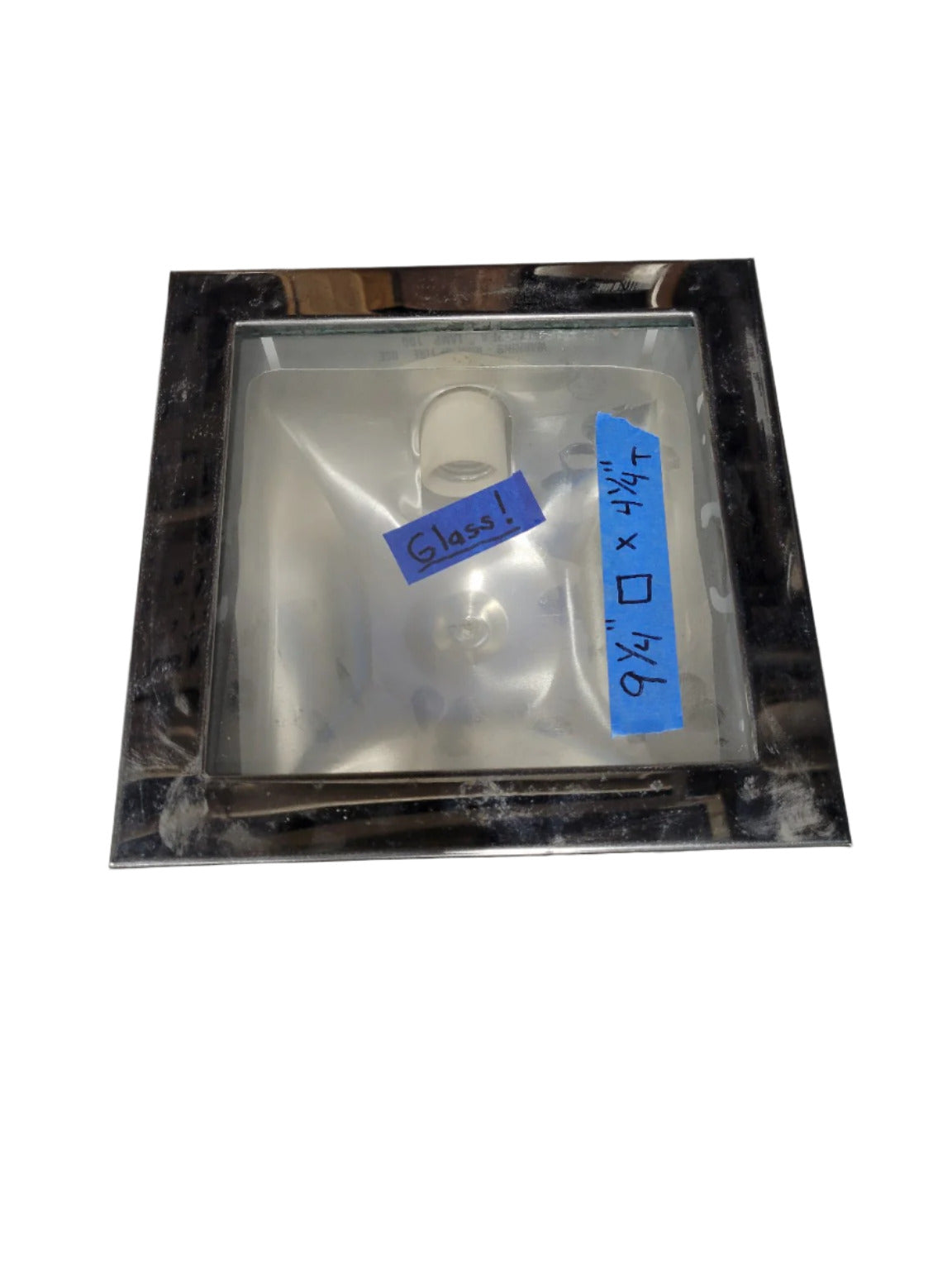 Recessed Ceiling Light Fixture – 9 ¼" Square with Glass Lens