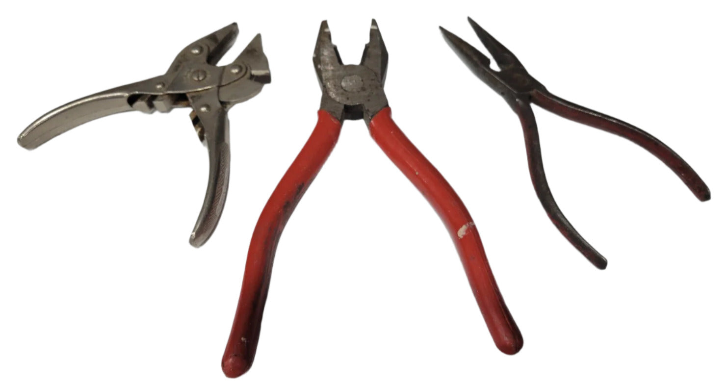 Set of 3 Assorted Pliers – 7" Max Length, Assorted Sizes