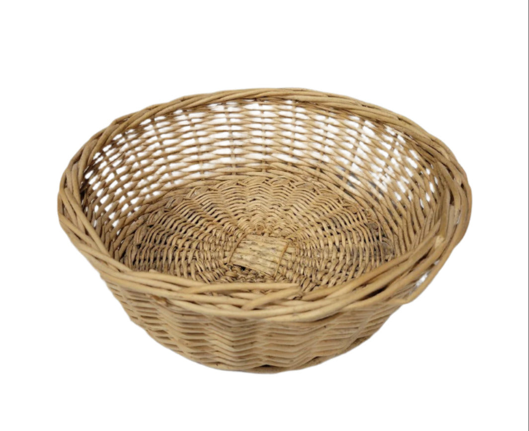 Vintage Handwoven Round Wicker Basket – 9" Diameter