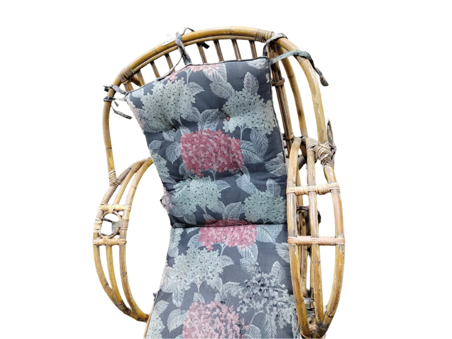Vintage Rattan Chaise Lounge with Wheels & Floral Cushions