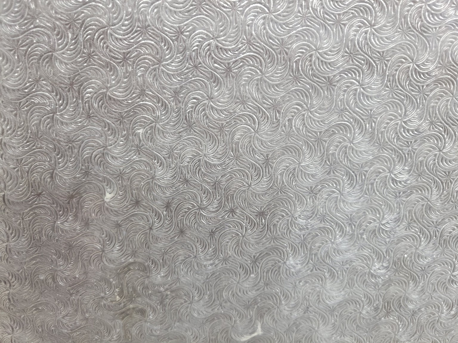 Textured Starburst Pattern Privacy Glass Window Sash – Distressed White Frame