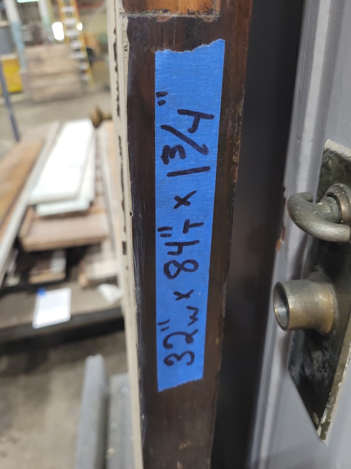 Antique One-Panel Interior Door with Brass Knob – 32 ⅛" x 84"