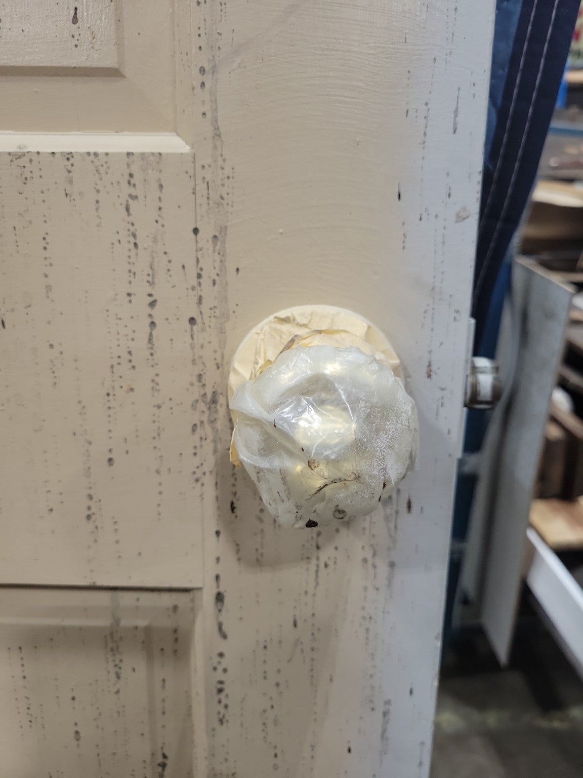 Cream 4-Panel Interior Door – 31 ⅝" x 80" (D)