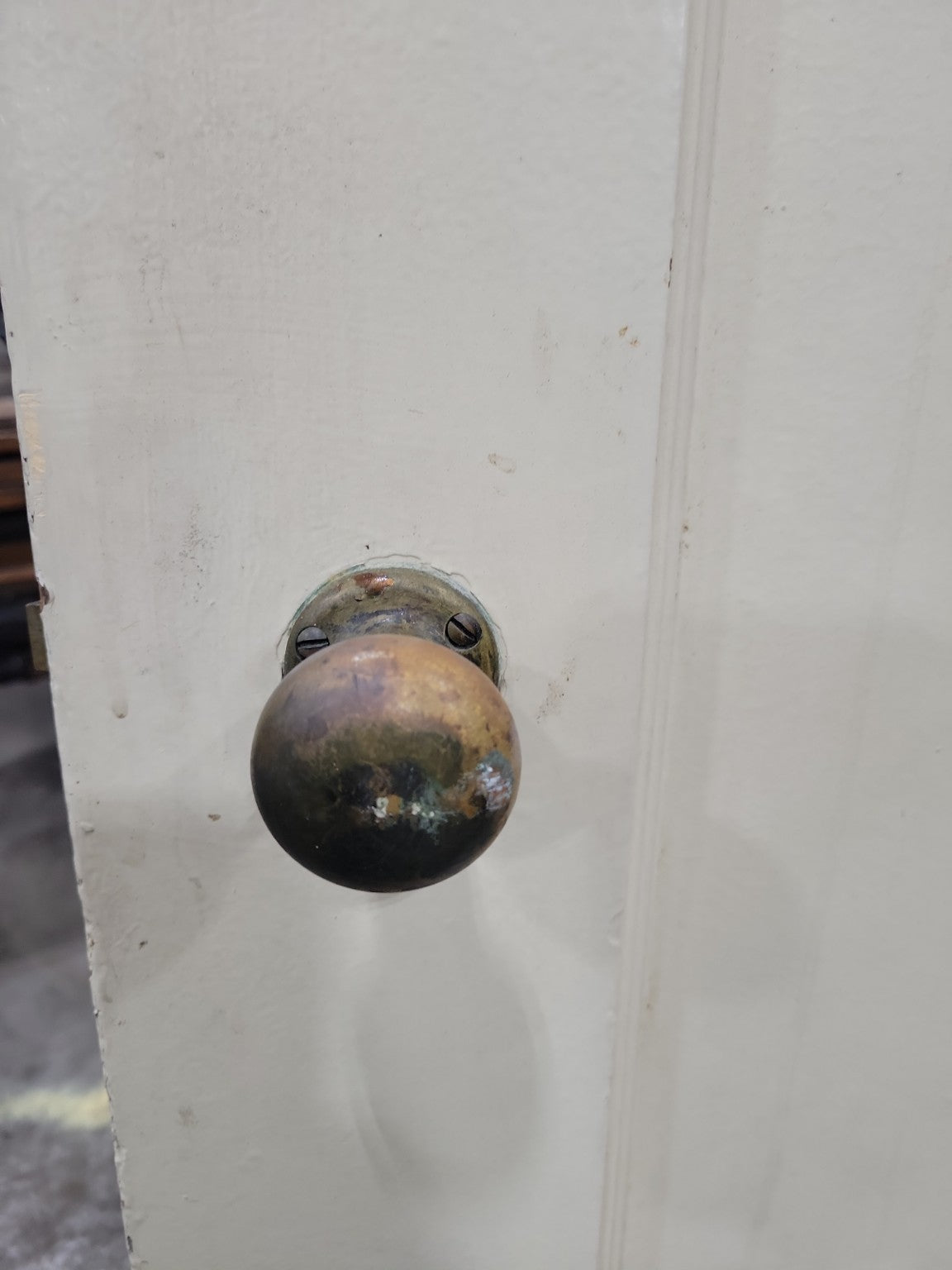 Single Panel Painted Wood Door with Worn Brass Knob – 28" W x 83 ½" T (UU)
