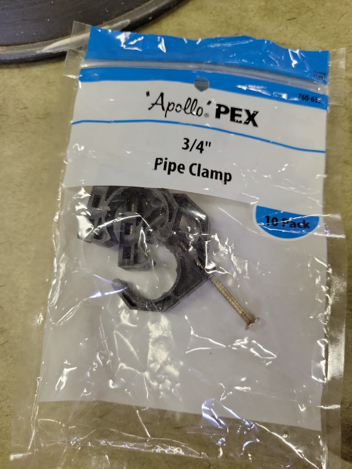 Apollo PEX Plumbing Fittings – Lot of 4 Packs
