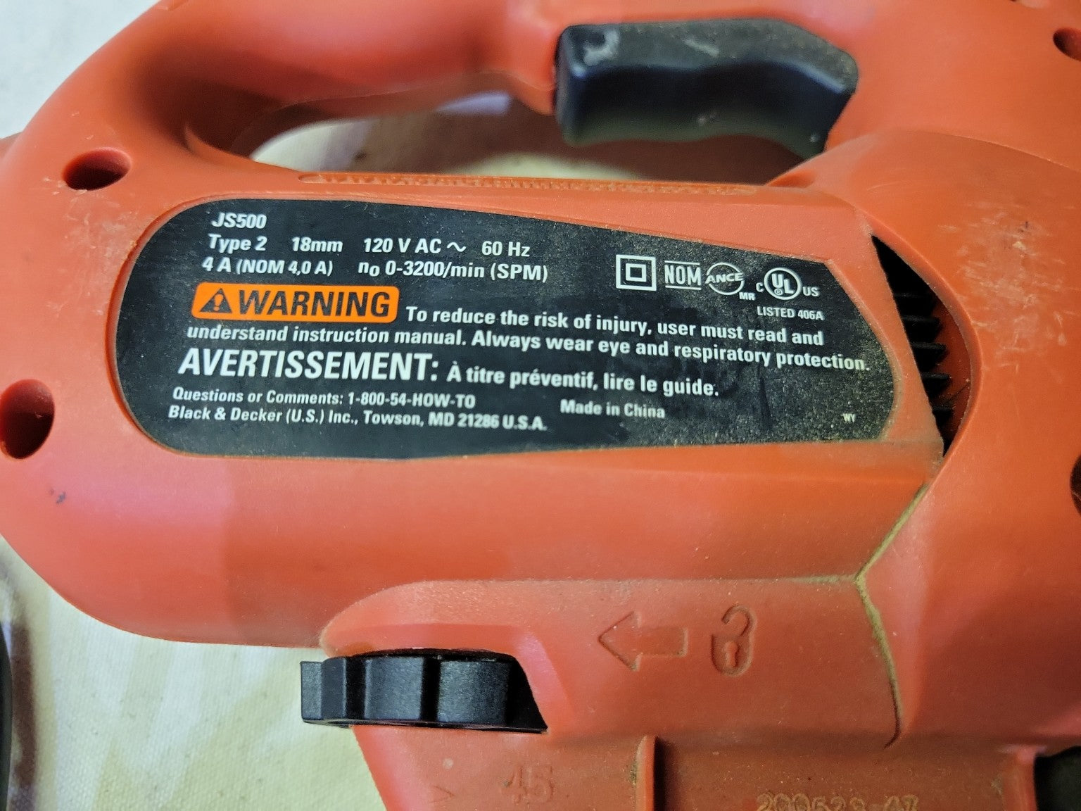 Black & Decker JS500 Jigsaw – 4.0A Variable Speed