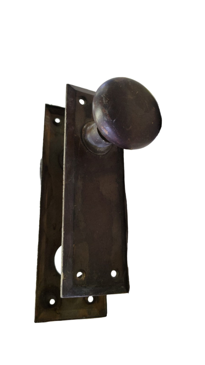 Antique Door Knob Set with Plates