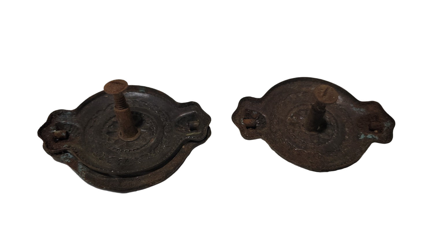 Set of 2 Antique Cast Iron Rosette Drawer Pulls – Ornate Floral Design