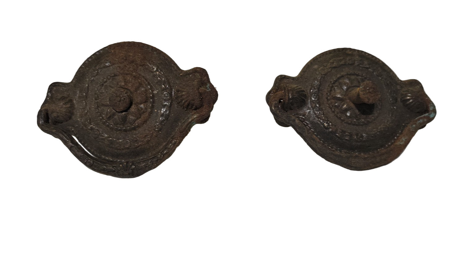 Set of 2 Antique Cast Iron Rosette Drawer Pulls – Ornate Floral Design