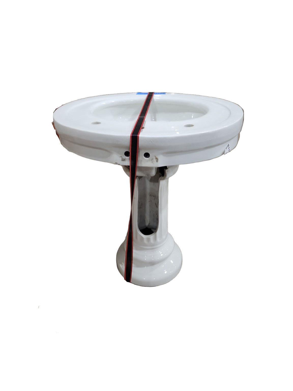 Antique White Porcelain Pedestal Sink – Three-Hole Faucet Mount