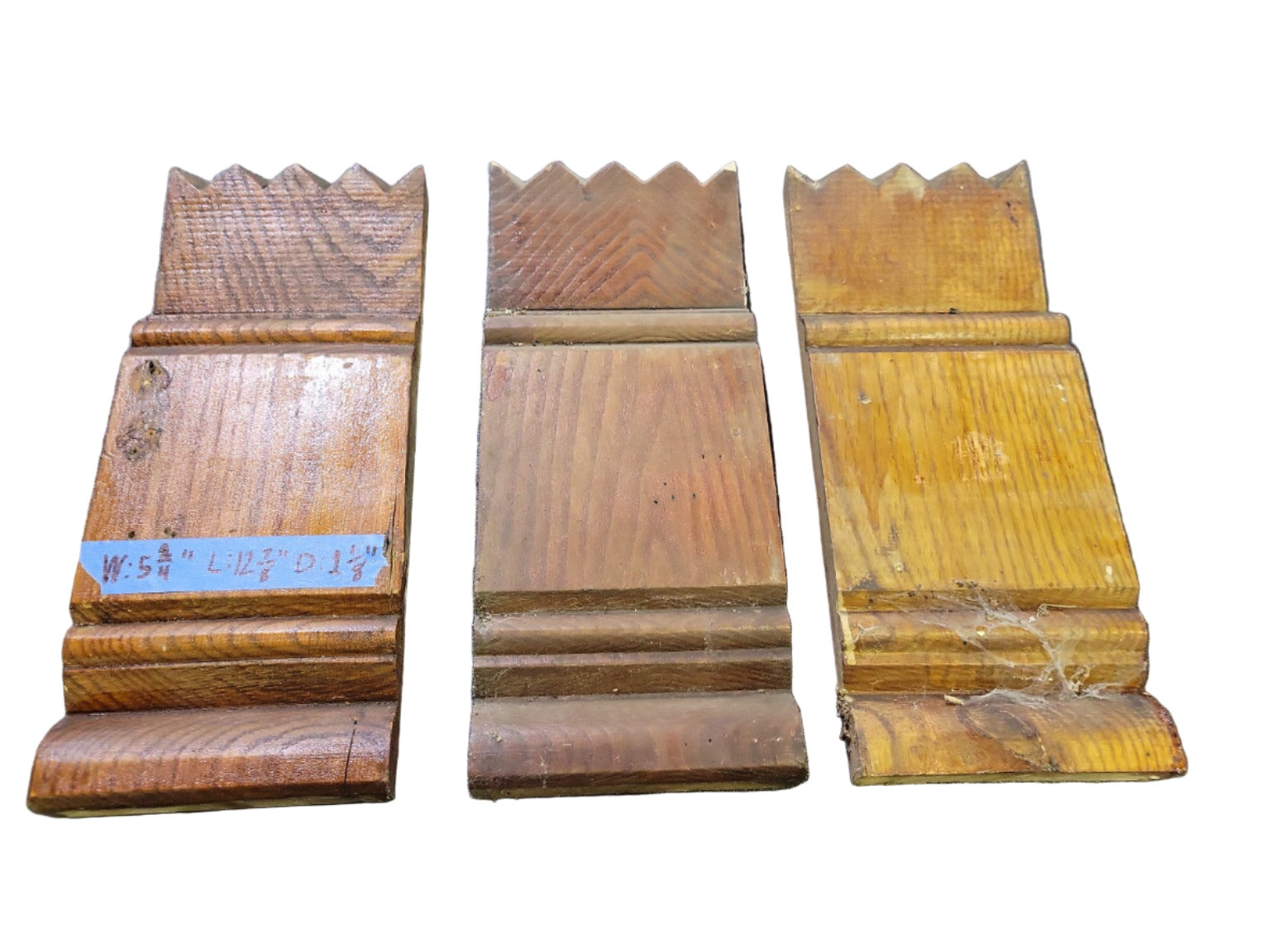 Victorian Fluted Wood Plinth Block – Single Piece