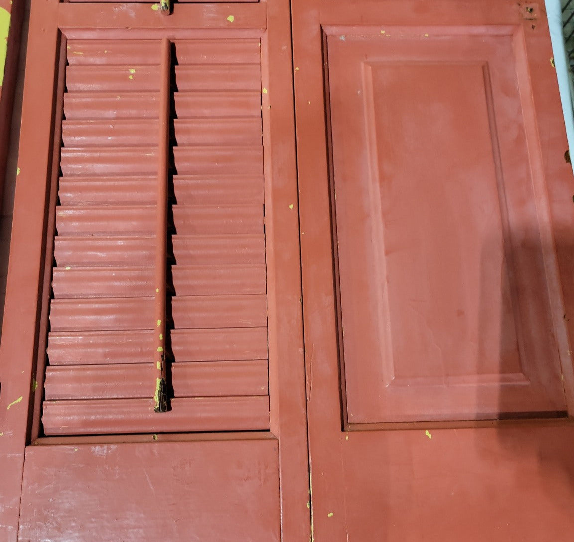 Antique Wooden Louvered Shutters – 34 ½" x 18 ½" x 1" (Per Pair)
