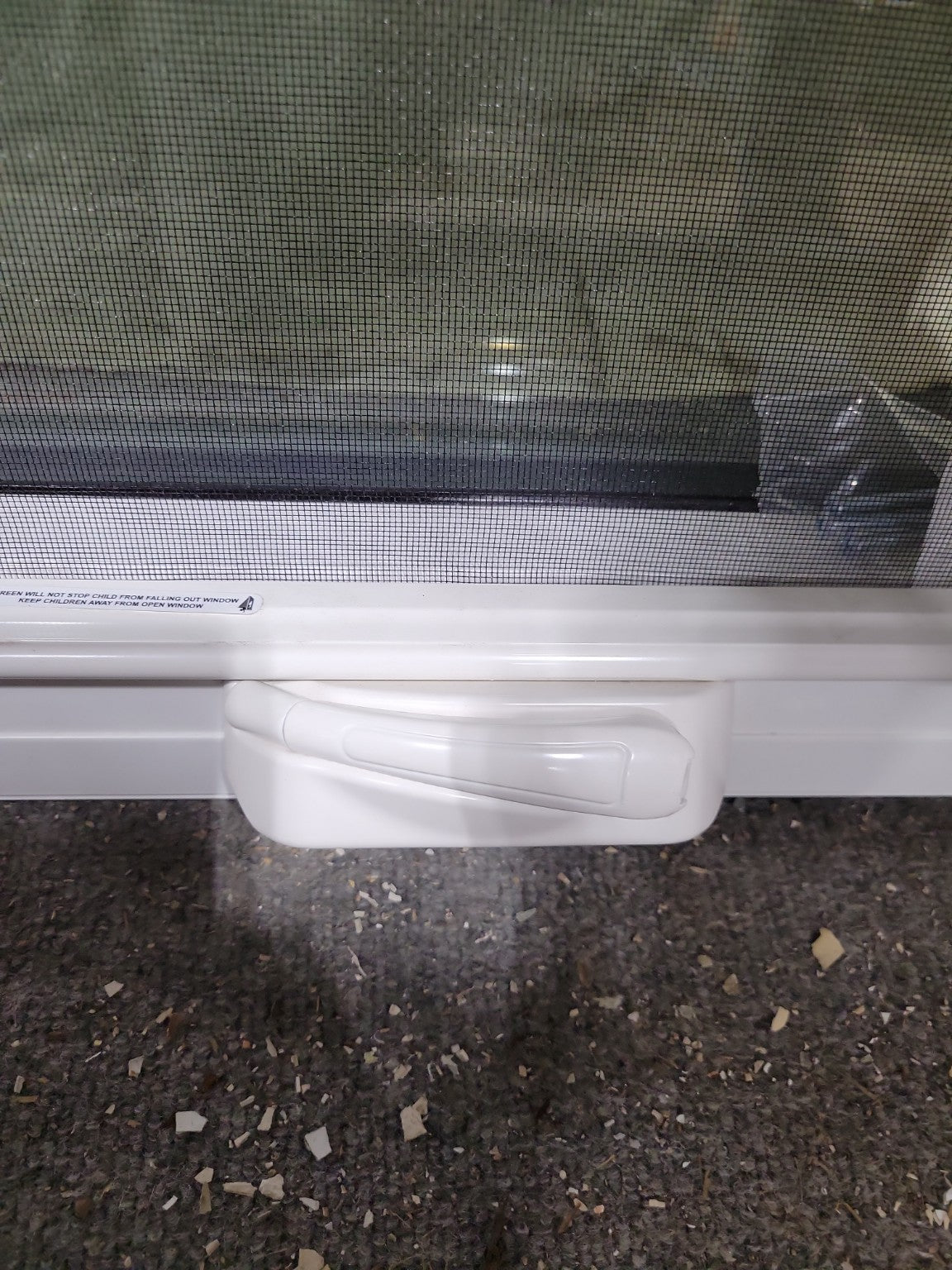 OKNA DX700 Series Casement Window – 26 ½" x 38 ½"