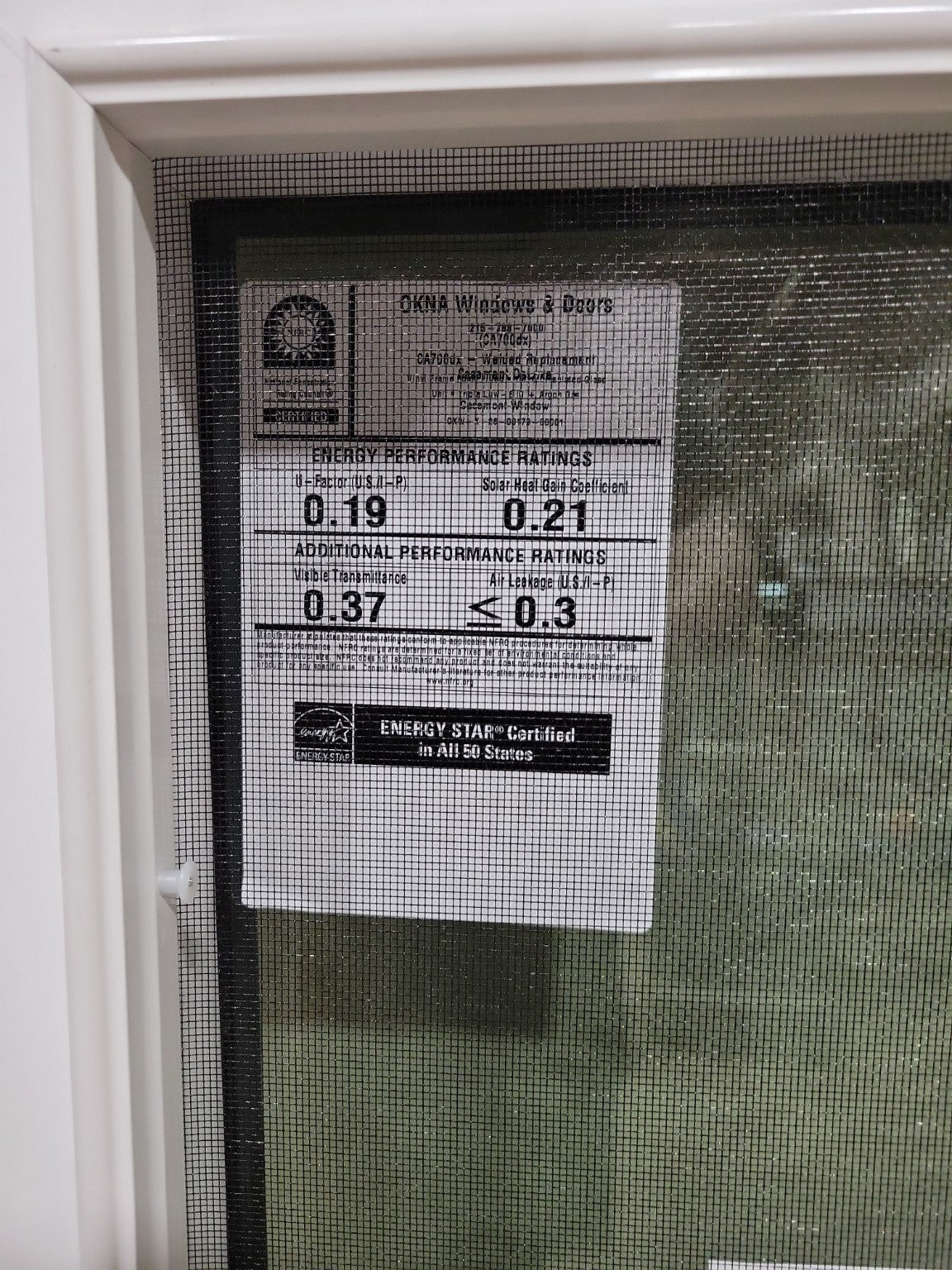 OKNA DX700 Series Casement Window – 26 ½" x 38 ½"