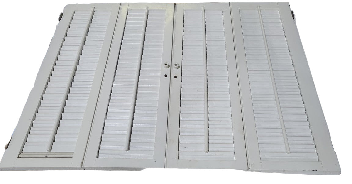Vintage Wooden Plantation Shutters – Set of 4 (17 ⅞" x 29" x ¾")