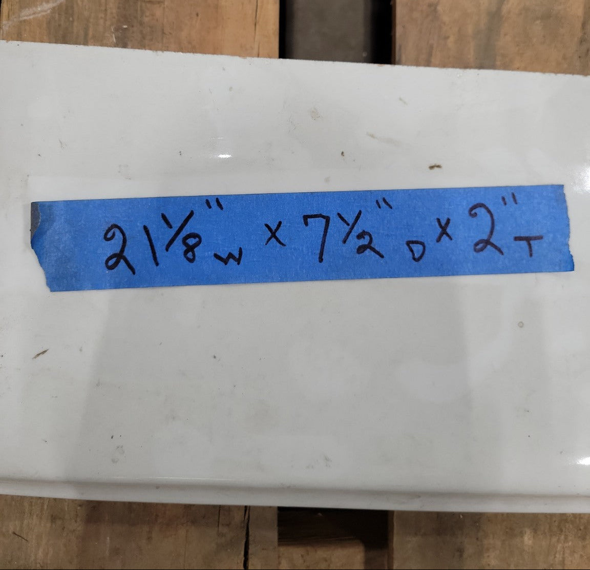 Vitreous China Toilet Tank Lid – 21⅛" x 7½" x 2"