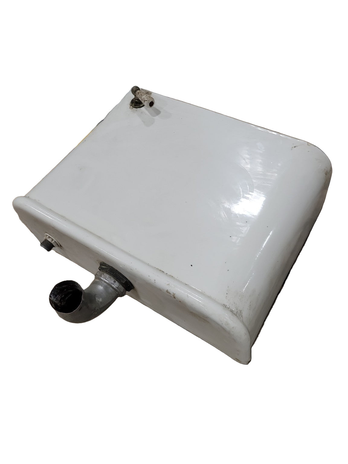 Keystone Pottery Vitreous China Toilet Tank – Trenton, NJ – 21" W x 7⅞" D x 15" T