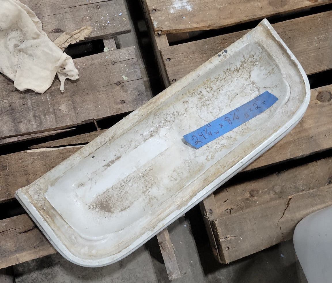 Standard “Tiffin” Vitreous China Toilet Tank & Lid – Dated May 27, 1925 – 22" x 7½" x 16½" (Lid: 24¼" x 8¾" x 2")