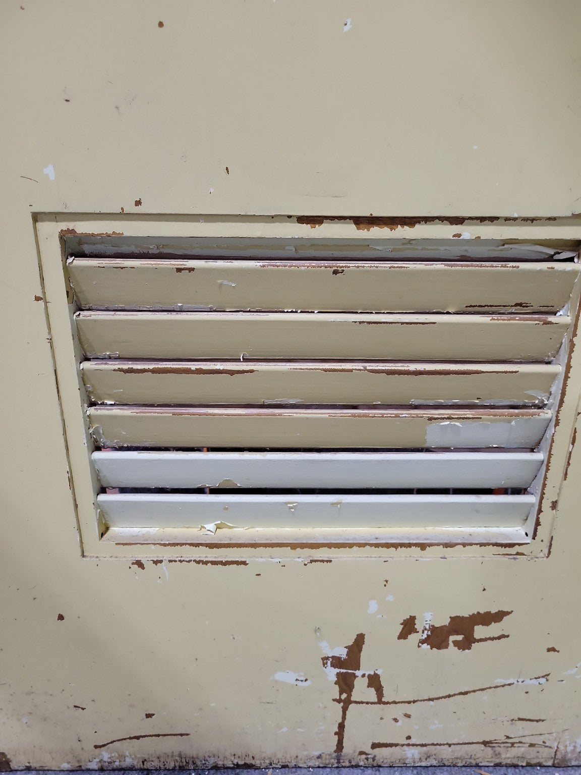 Vintage Louvered Utility Door with Brass Hardware – 23 ⅞" x 80"