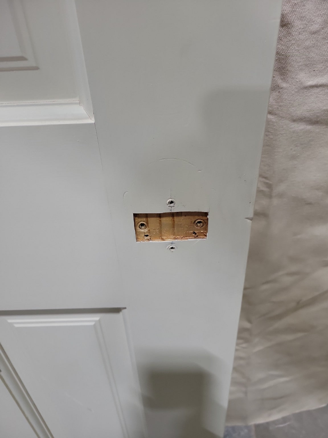 Modern Six-Panel Interior Door – White Painted Finish – 23 ⅞" x 80"