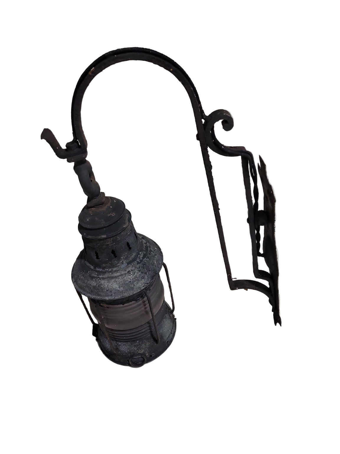 Antique Nautical-Style Wall Mount Lantern – Wrought Iron Bracket