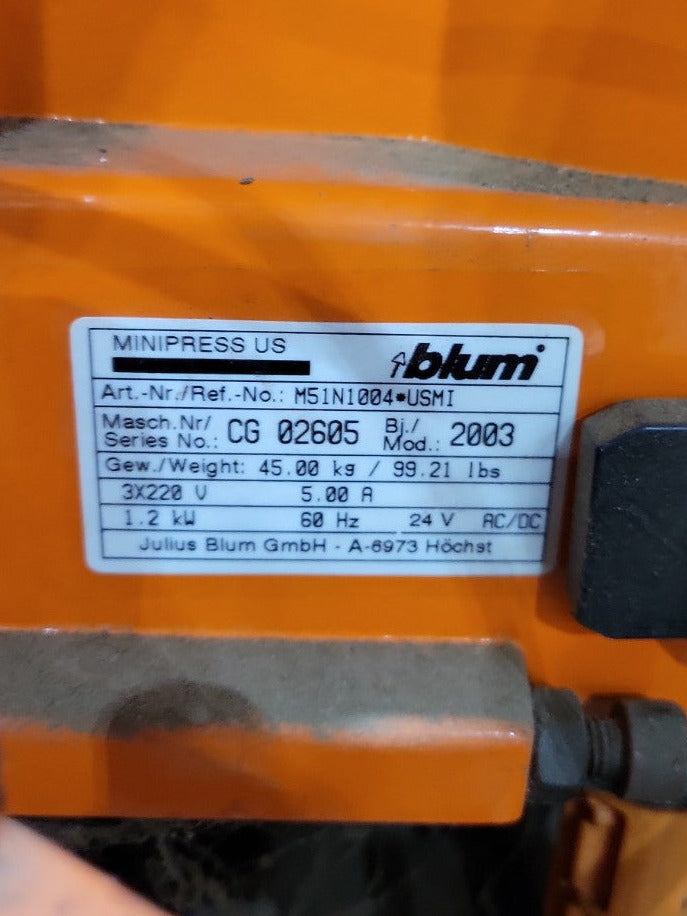 Blum Minipress US – Model M51N1004-USM