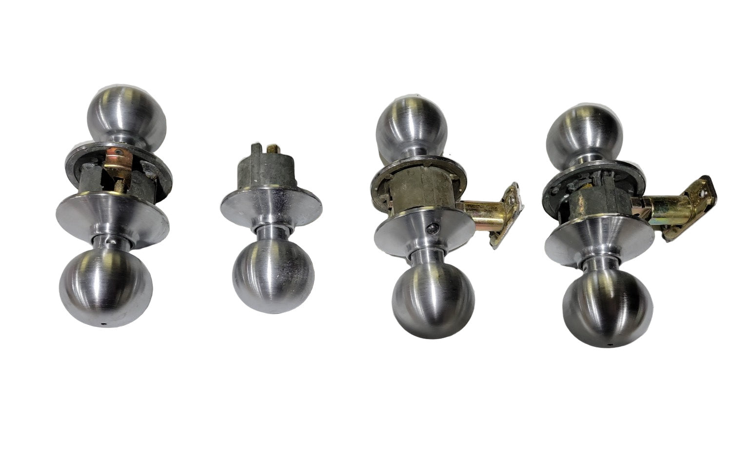 Set of 4 Brushed Aluminum Interior Door Knobs – 2 Complete, 2 for Parts