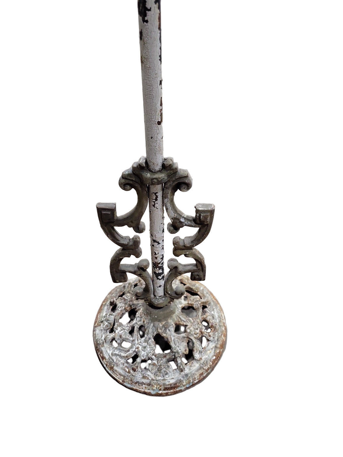 Antique Cast Iron Floor Lamp – Decorative Scrollwork Base