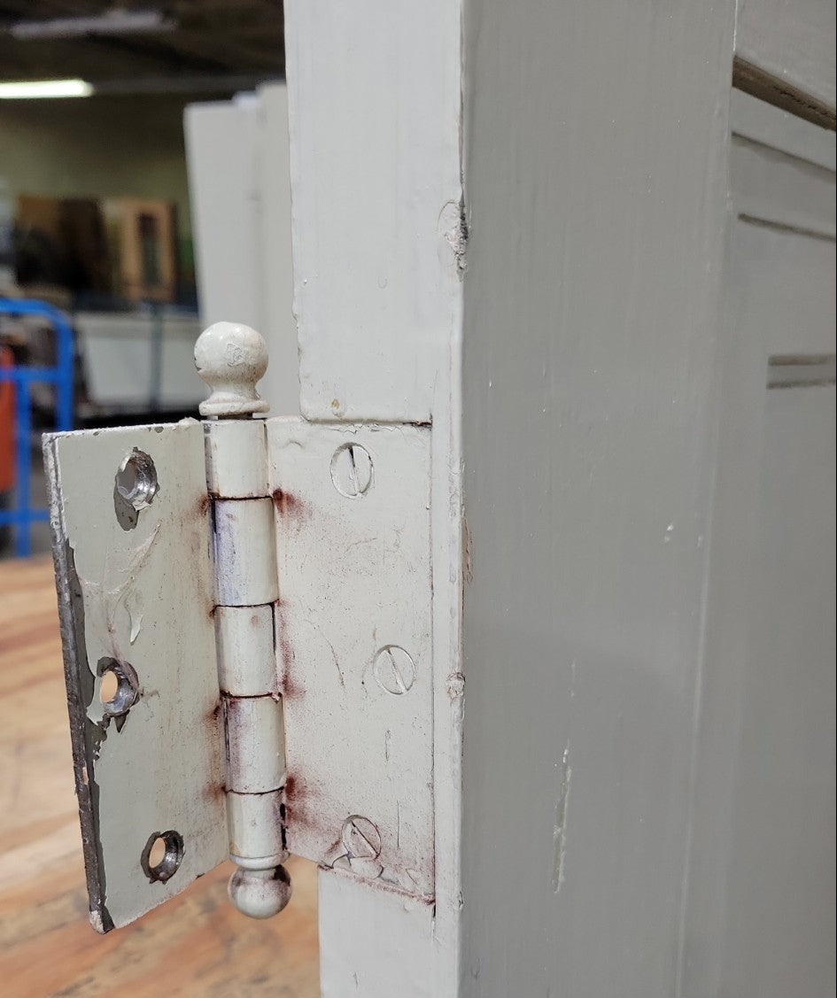 Vintage Painted Wood Door with Ornate Backplate – 23 ⅝" x 77 ⅝"