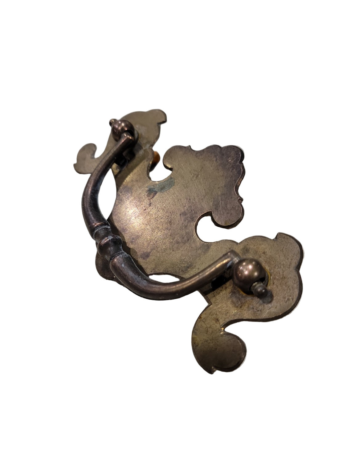 Set of 7 Antique Brass Batwing Drawer Pulls – Chippendale Style