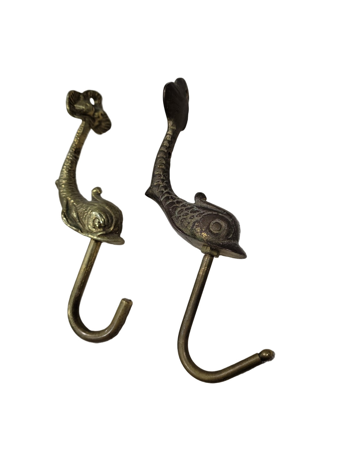 Vintage Brass Bathroom Hardware Set – Fish Motif (7-Piece Set)