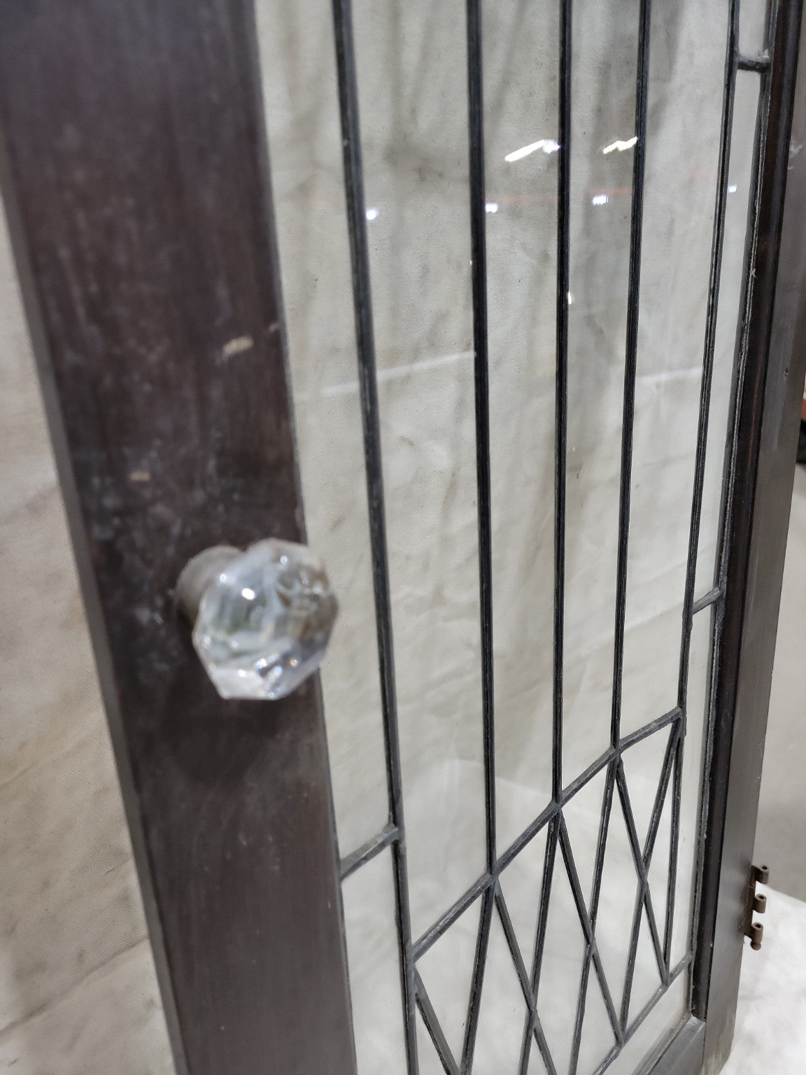 Antique Leaded Glass Cabinet Door – Diamond Pattern with Glass Knob