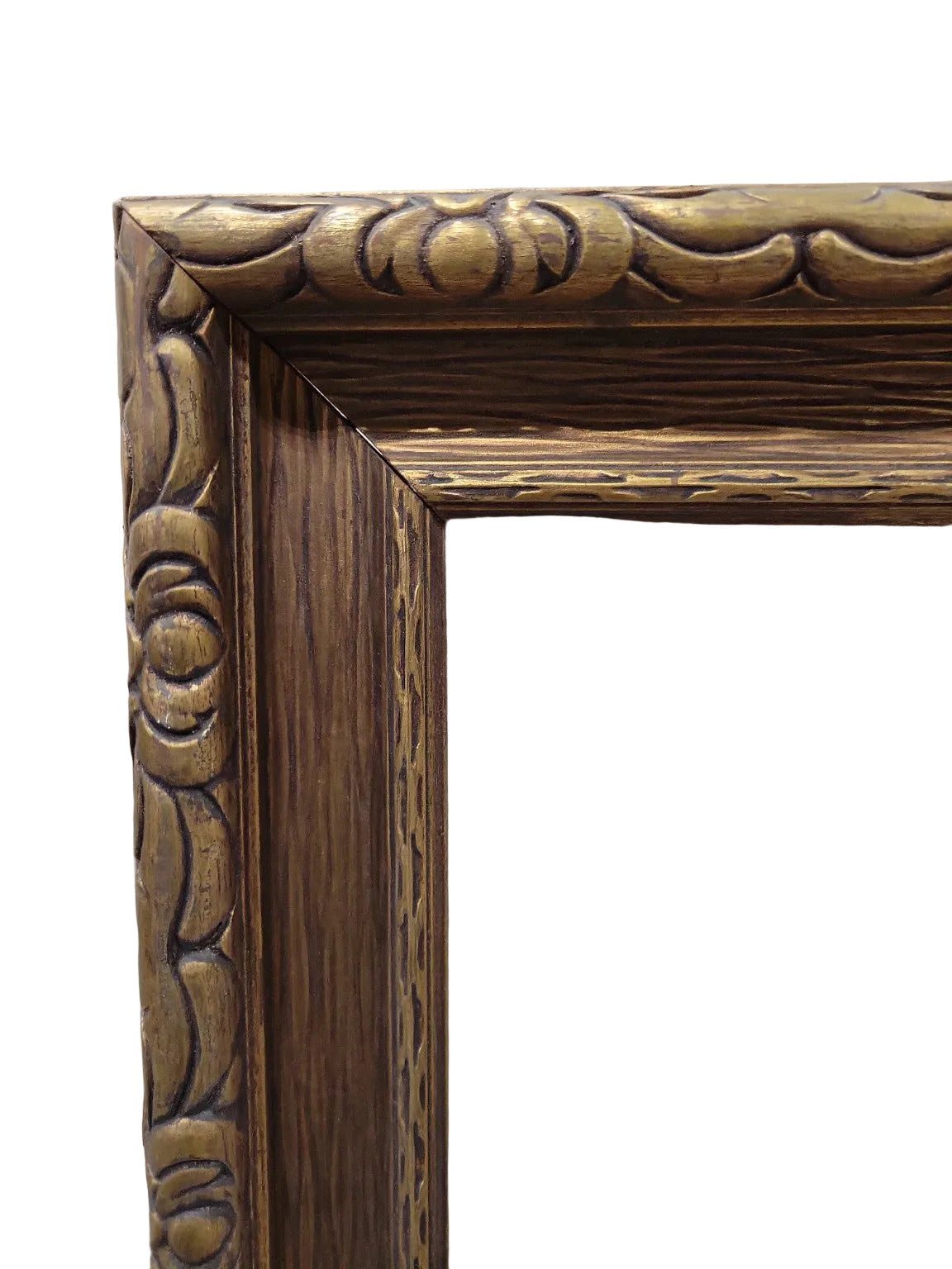 Vintage Ornate Wood Picture Frame – Gold-Toned Floral Carving