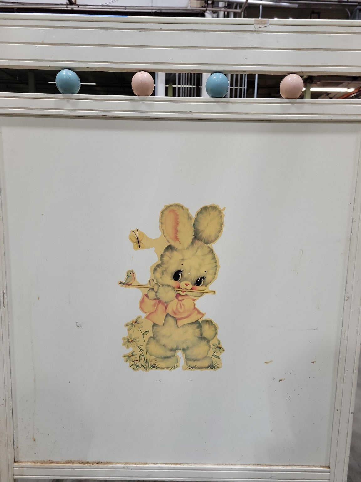 Vintage Metal Baby Crib with Bunny Decal – White Paint & Casters