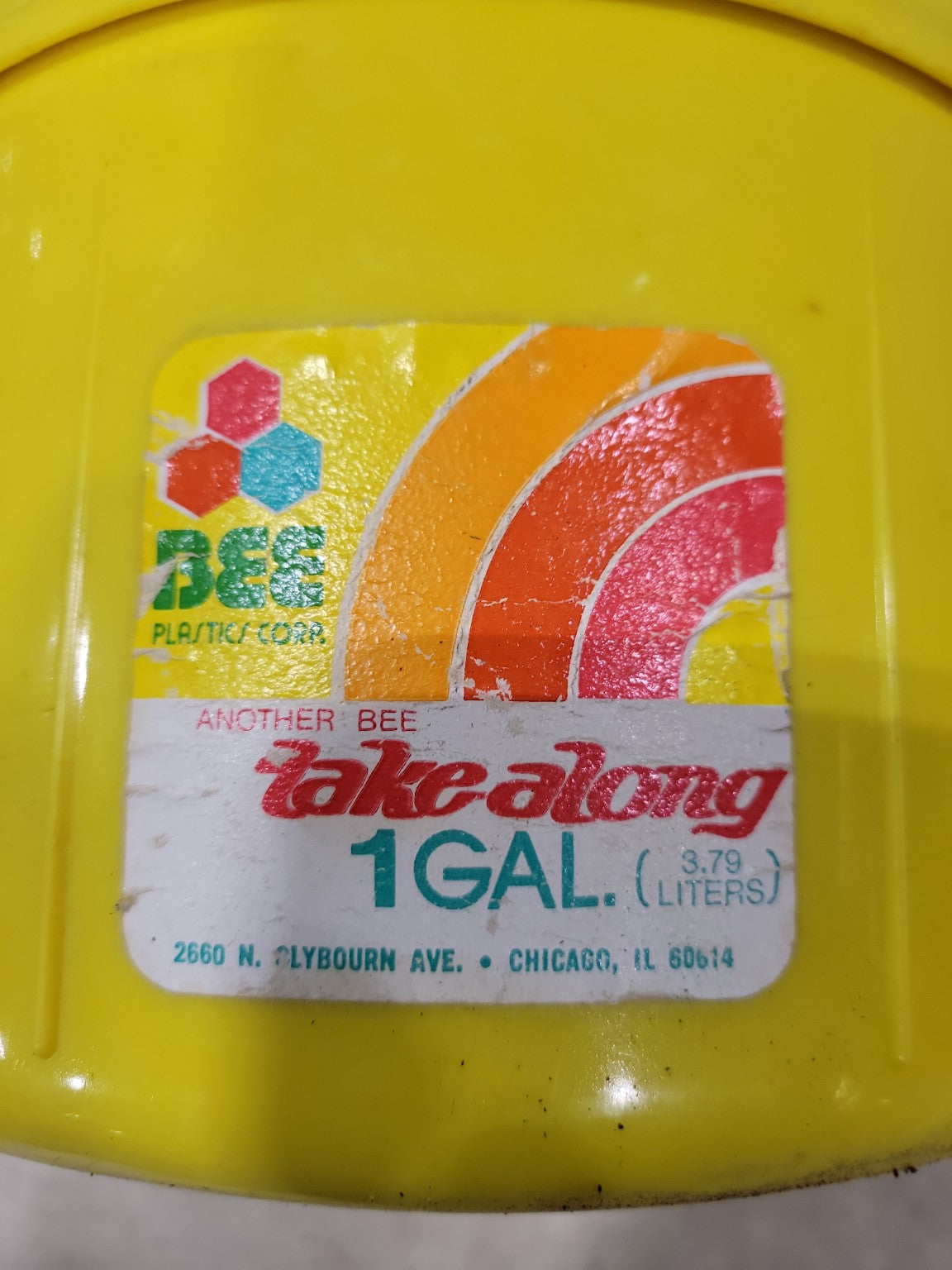1970s Yellow “Take Along” 1-Gallon Beverage Jug – Bee Plastics Corp.